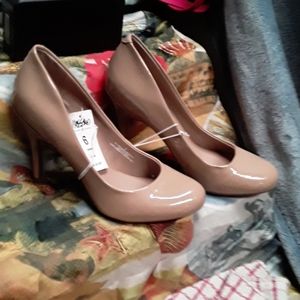 Size 6 heels